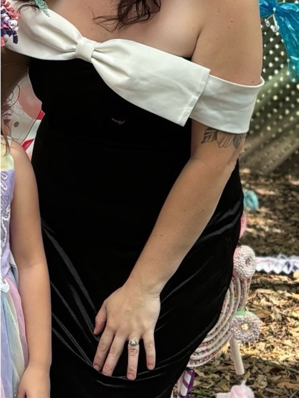 Fashion Nova Black velvet dress with big bow energy